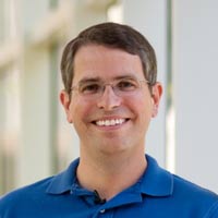 Can I serve different content depending on user location? - answered by Matt Cutts